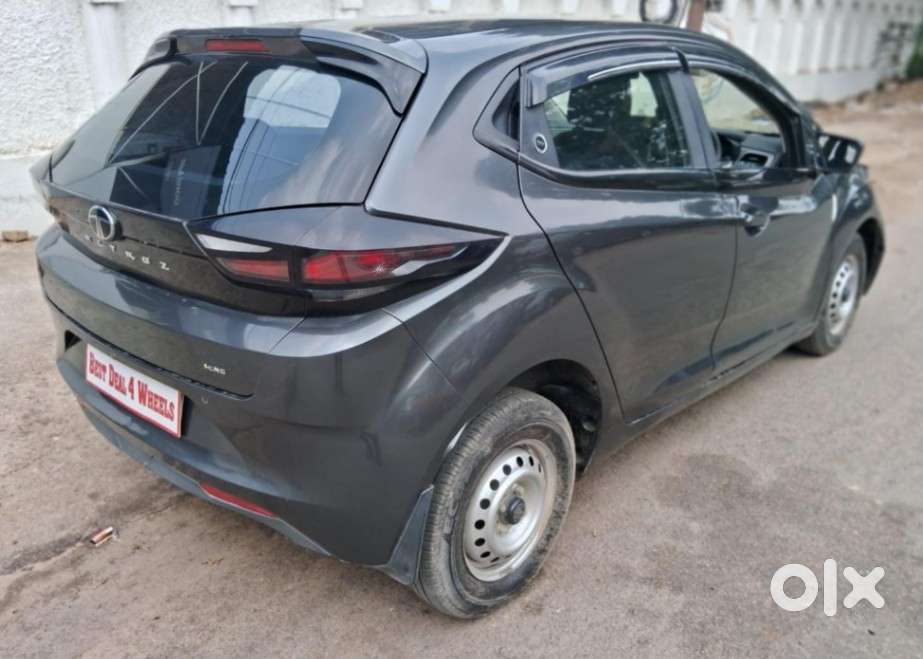 Tata Altroz Xe Cng, 2024, Petrol