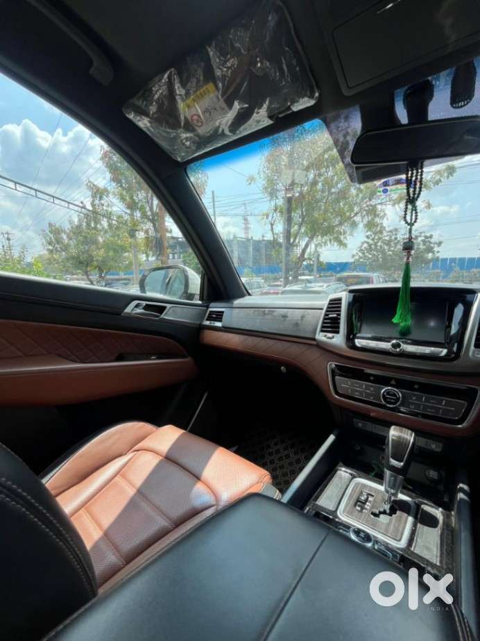 Mahindra Alturas G4, 2021, Diesel