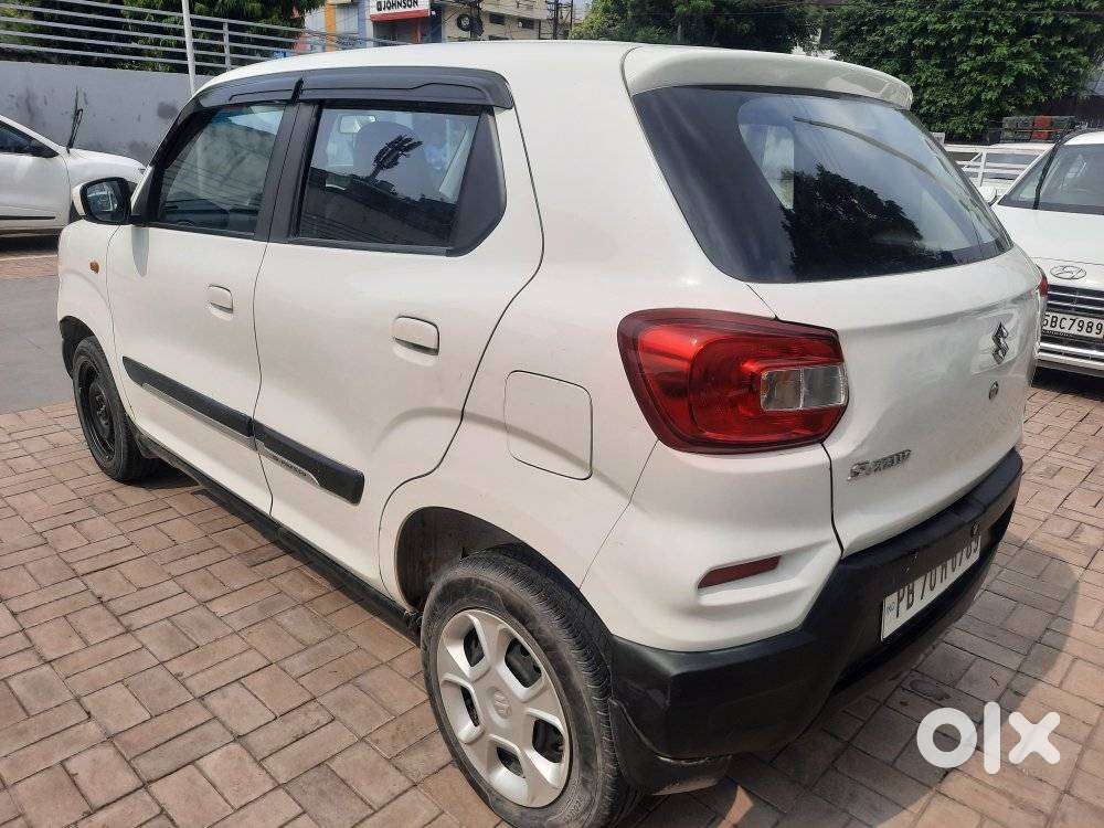 Maruti Suzuki S-presso Vxi Plus, 2022, Petrol