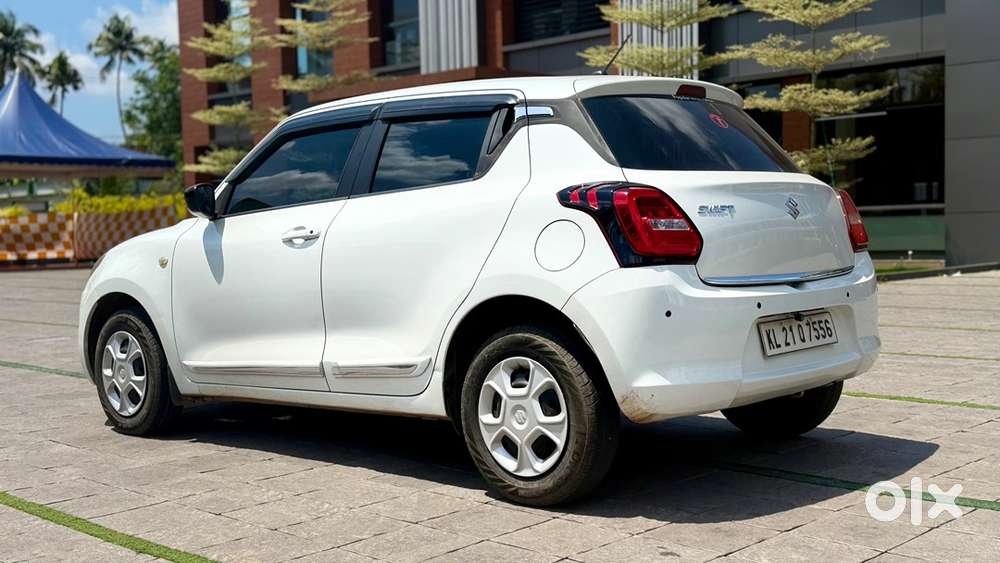 Maruti Swift Lxi 2018
