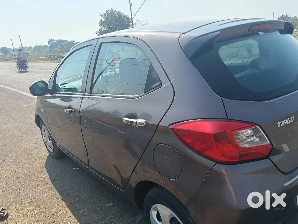 Tata Tiago 2016