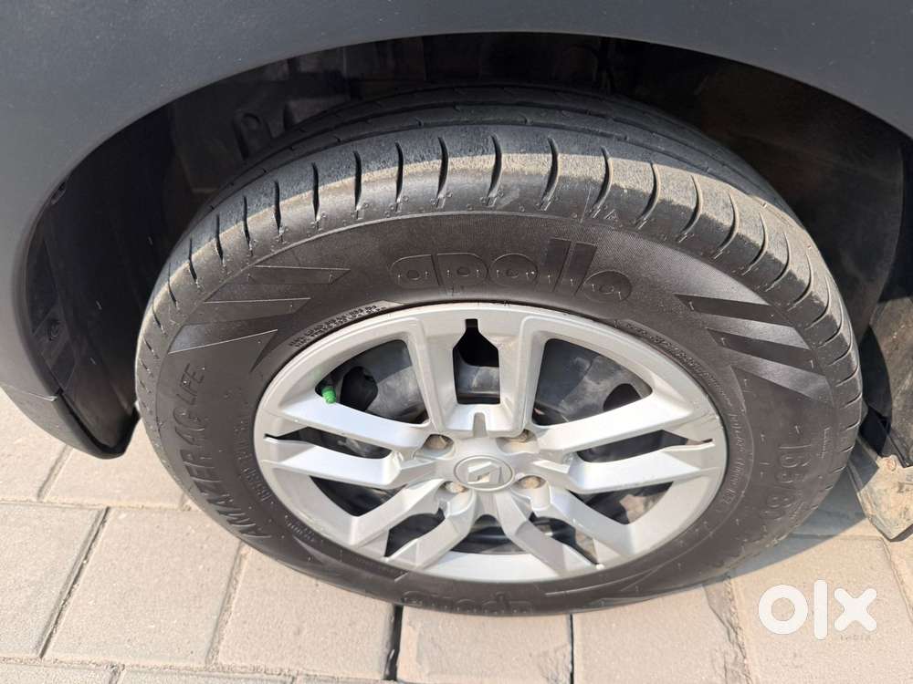 Renault Triber Rxl, 2021, Petrol