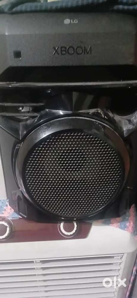 Lg boom box