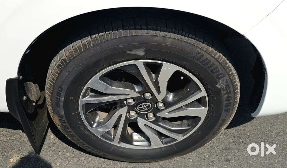 Toyota Innova Crysta 2.4 G Mt 7 Str, 2021, Diesel