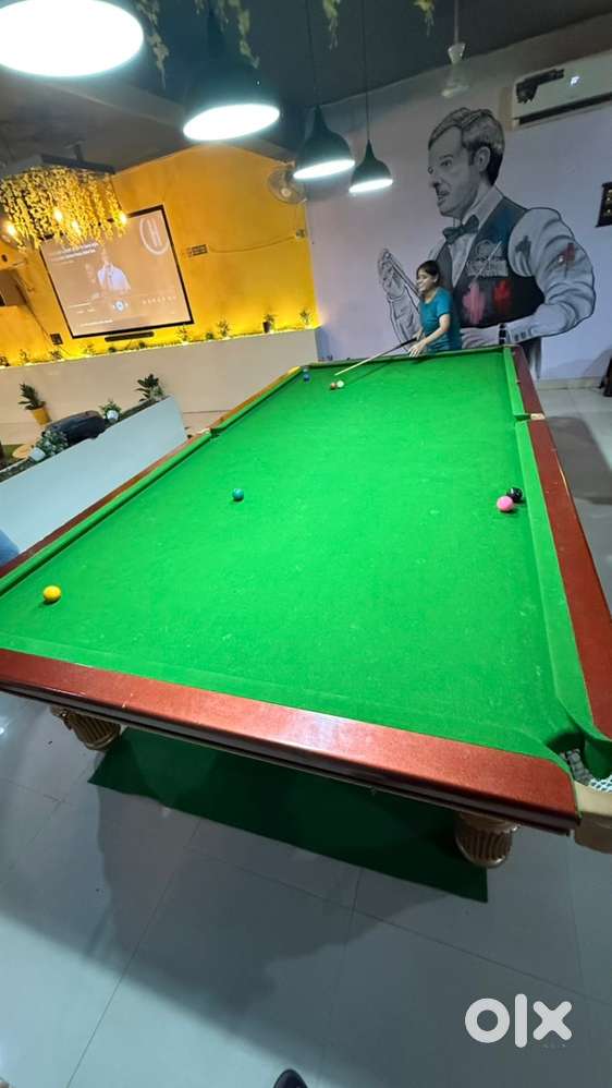 Snooker table 6ft x 12ft