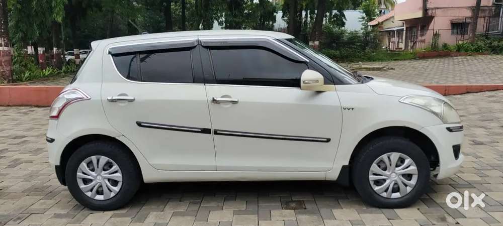 Maruti Suzuki Swift 2012 Vxi