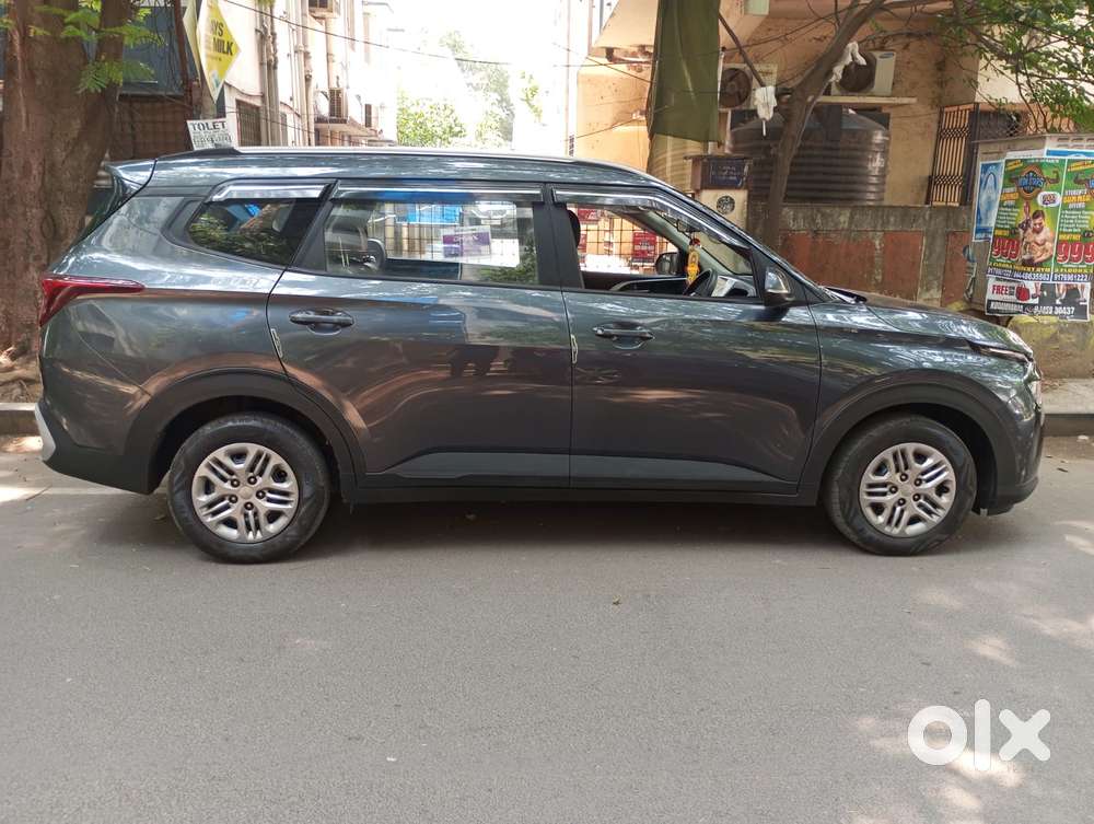Kia Carens 1.5 Prestige 7 Str, 2023, Petrol
