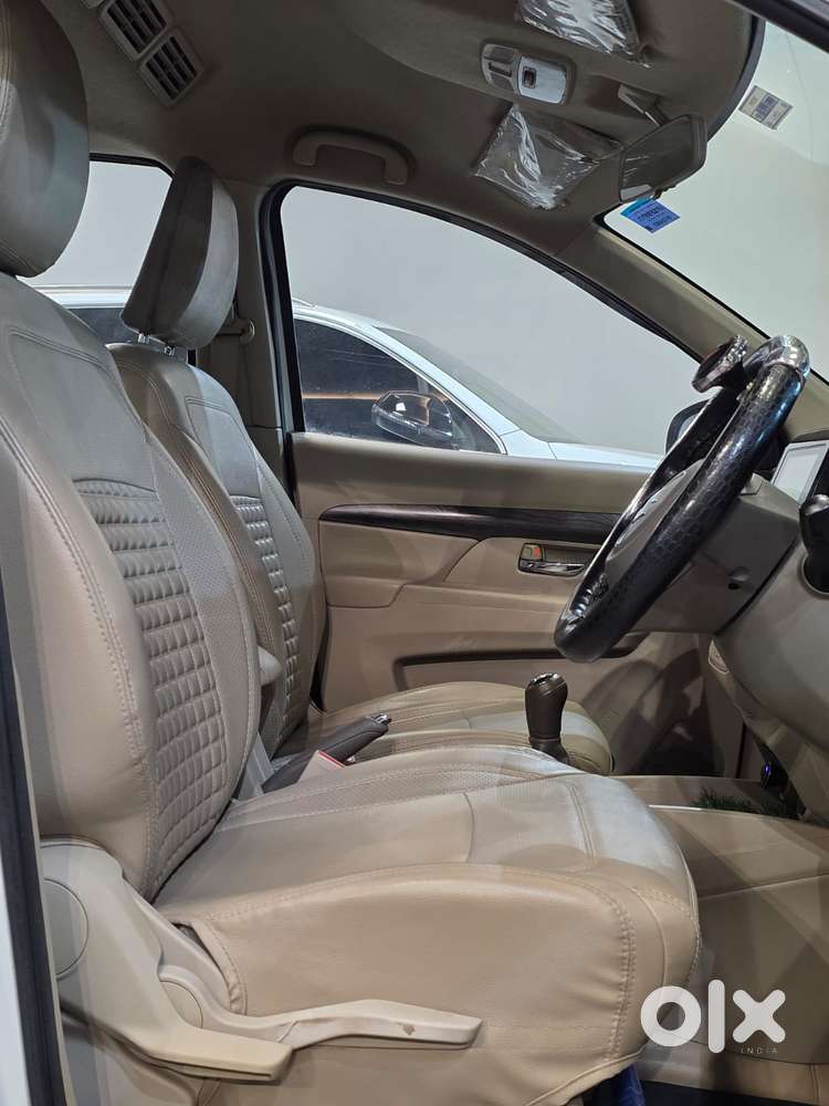 Maruti Suzuki Ertiga Zxi Shvs, 2023, Petrol