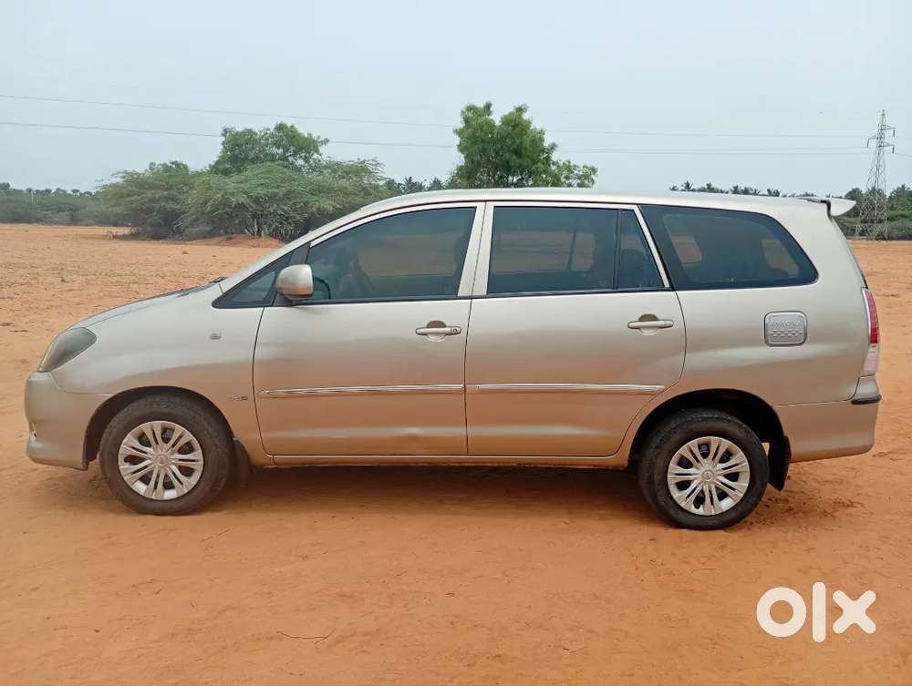 Toyota Innova 2010 G4 Limited Edison