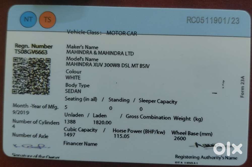 Mahindra Xuv300 W8 Diesel, 2019, Diesel