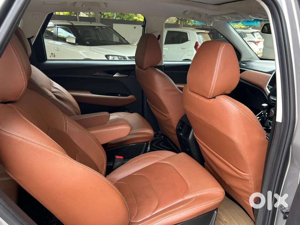 Mg Hector Plus 2021 Diesel Well Maintained