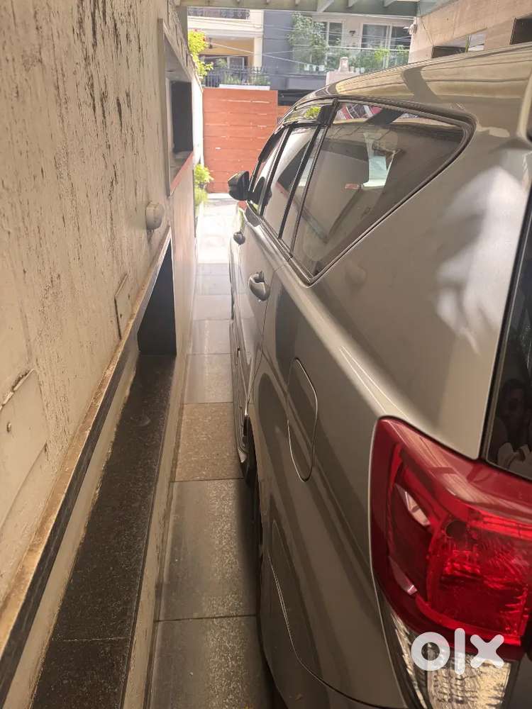Toyota Innova Crysta 2022