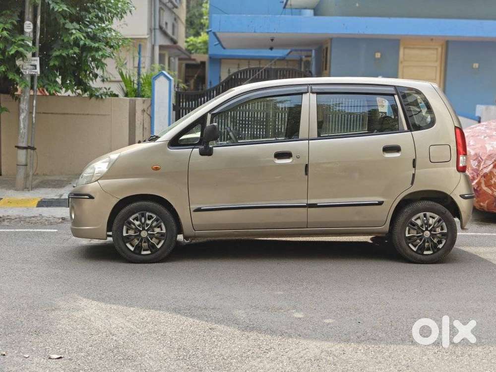 Maruti Suzuki Zen Estilo Lxi Bs Iv, 2011, Petrol