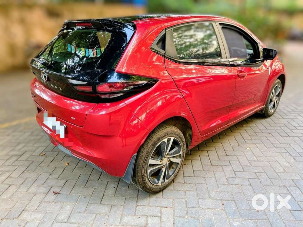 Tata Altroz Petrol 2023