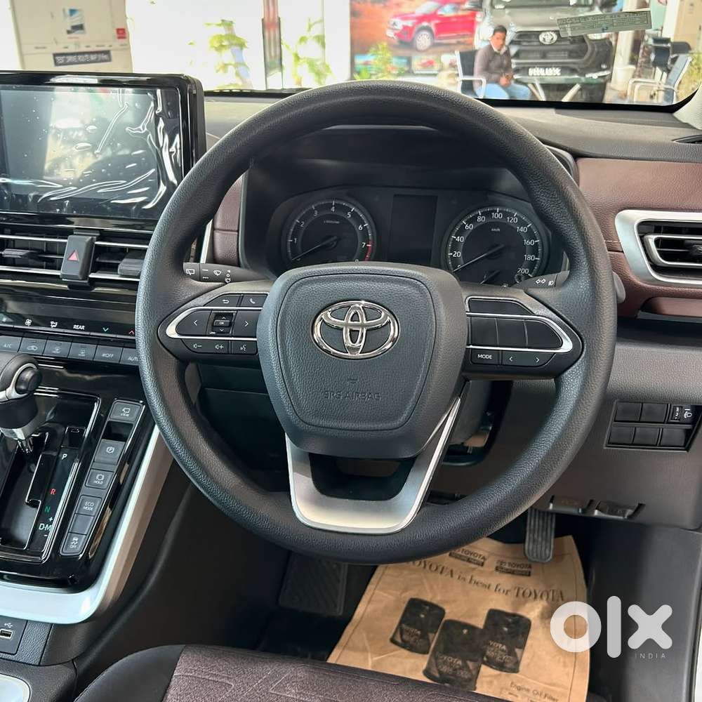 Toyota Innova Hycross Gx (o), 2026, Petrol