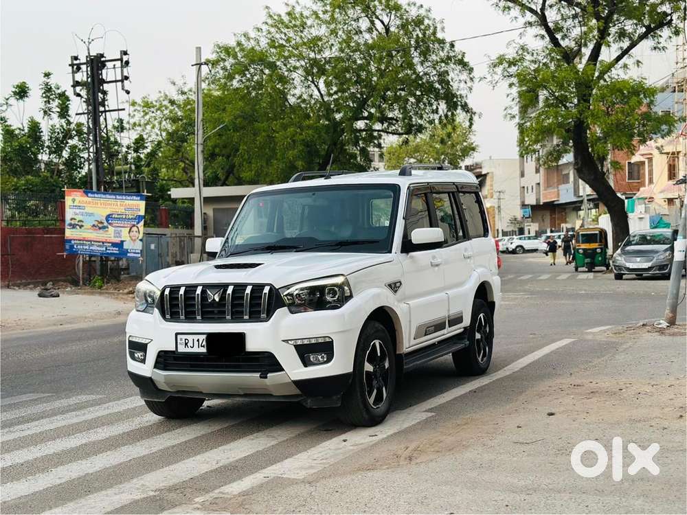 Mahindra Scorpio Classic 2.2 S 11 Mt 7 Str, 2024, Diesel