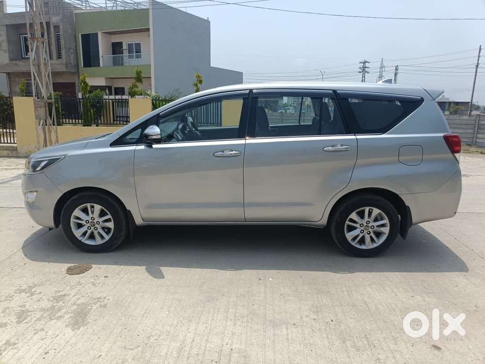 Toyota Innova Crysta 2.5z, 2017, Diesel