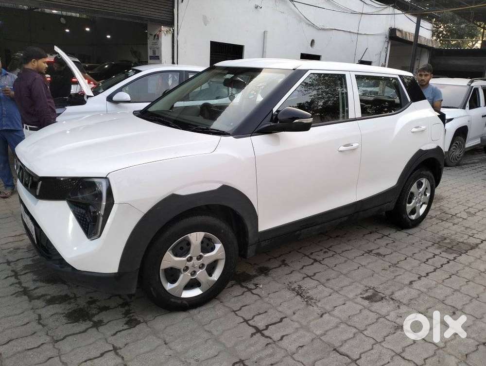 Mahindra Xuv 3xo, 2025, Petrol