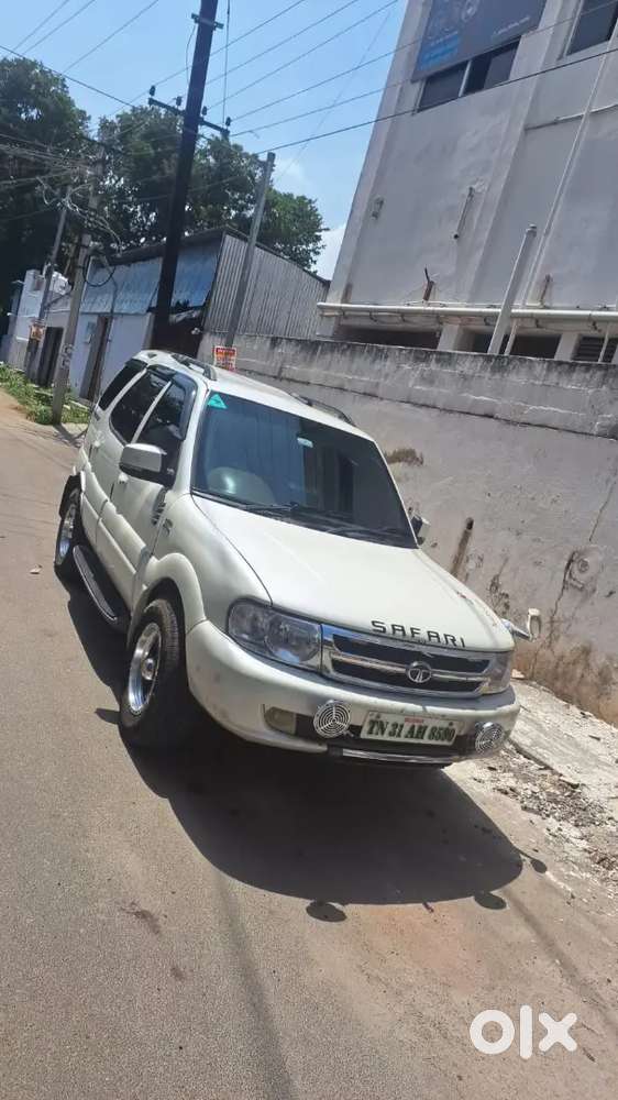 Tata Safari 2.2 Dicor 2013 Manual Diesel
