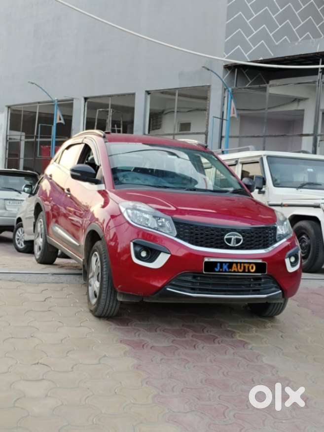 Tata Nexon 1.2 Revotron Xm (s), 2019, Petrol