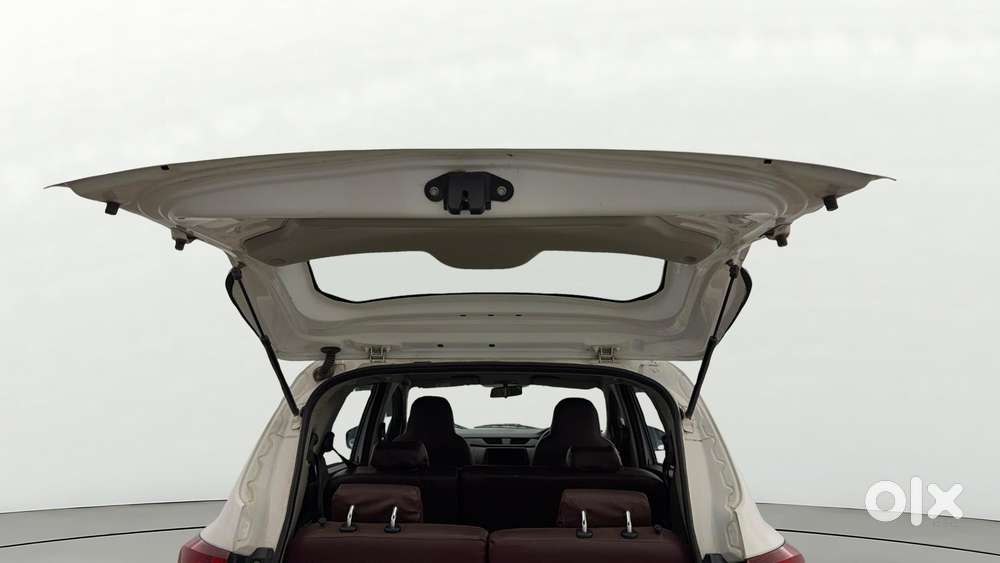 Renault Triber Rxl, 2020, Petrol