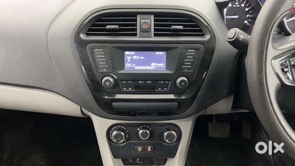 Tata Tiago Xza, 2019, Petrol
