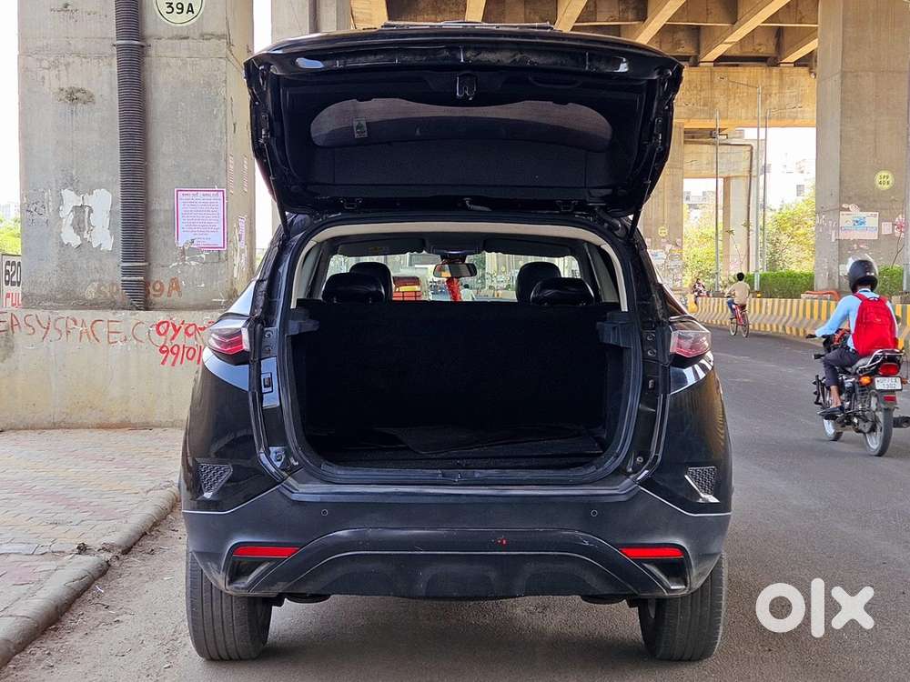 Harrier Xt Plus Bs Vi Diesel Panoramic Sunroof