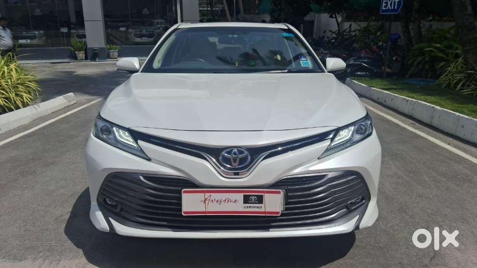 Toyota Camry Hybrid, 2020, Petrol
