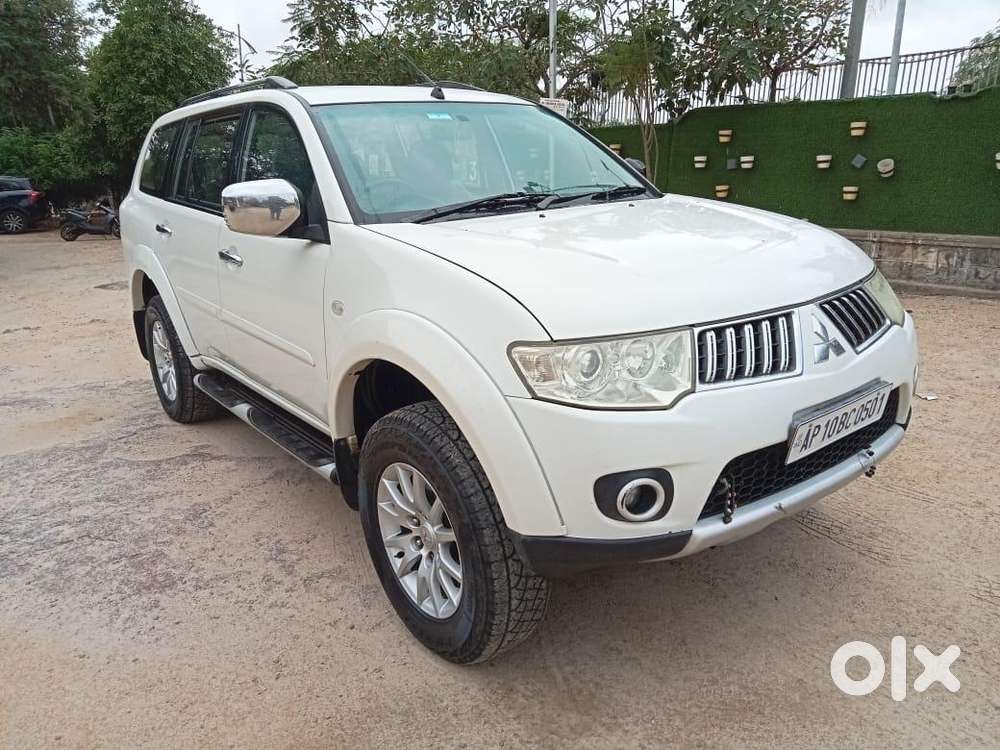 Mitsubishi Pajero Sport 2.5 Manual, 2012, Diesel