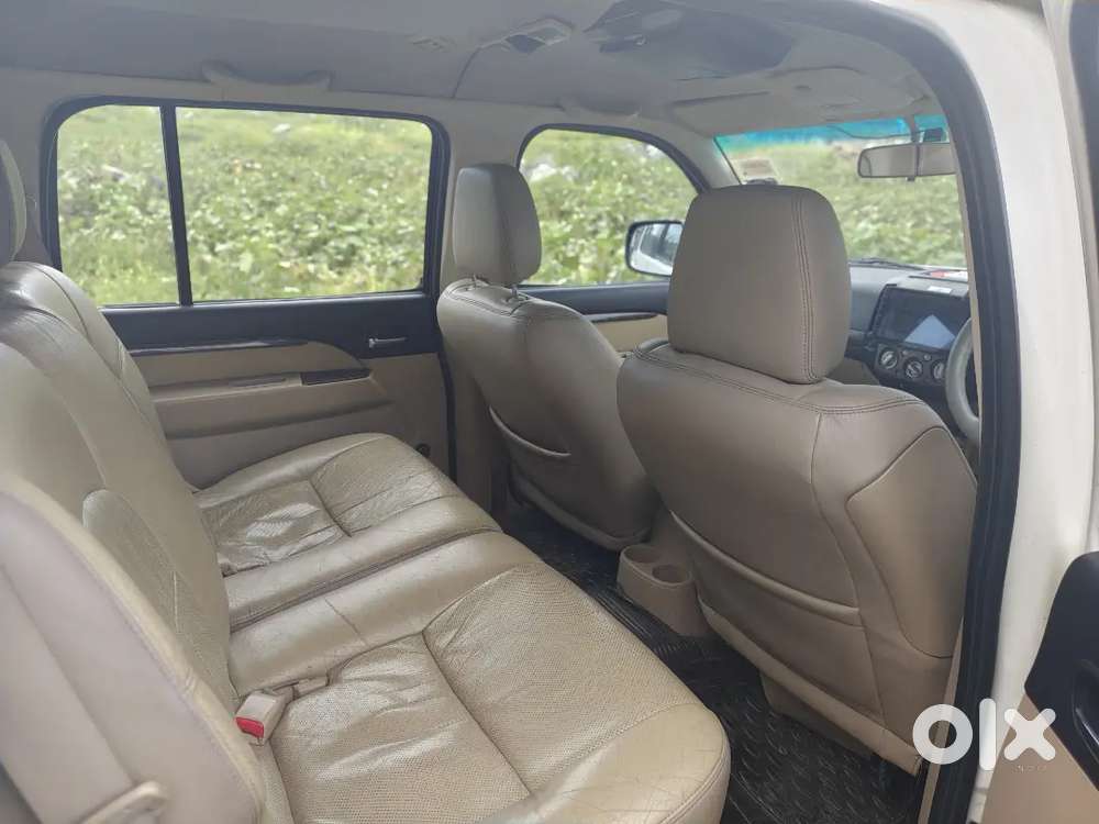Ford Endeavour 2010 Diesel