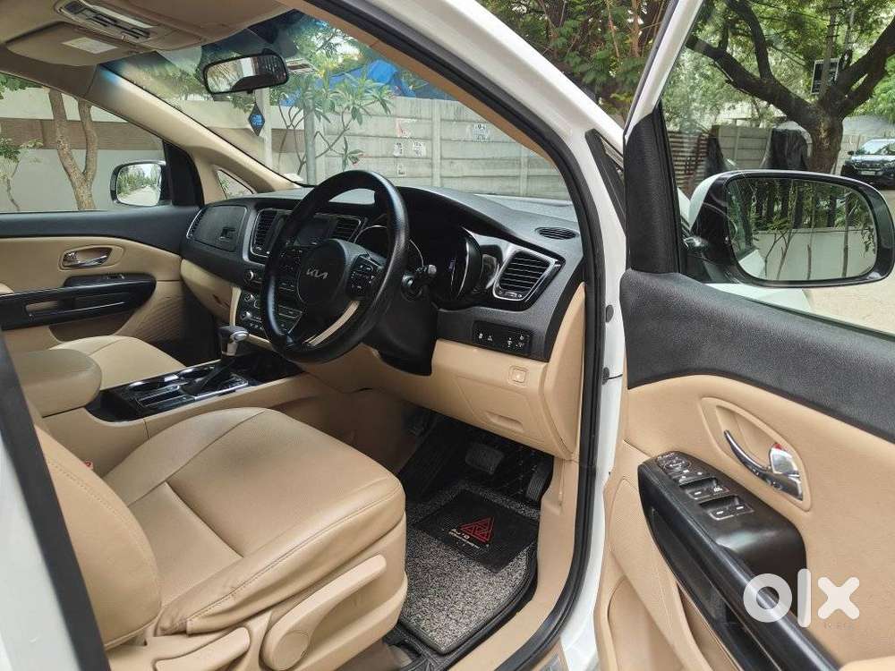 Kia Carnival Prestige, 2023, Diesel