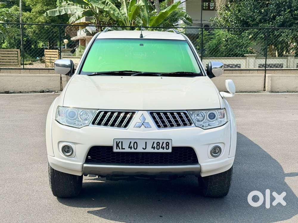 Mitsubishi Pajero Sport 2.5 Manual, 2013, Diesel
