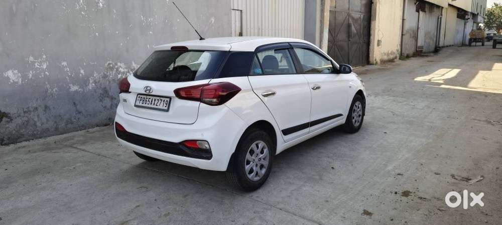 Hyundai I20 Magna 1.2 Vtvt, 2020, Petrol