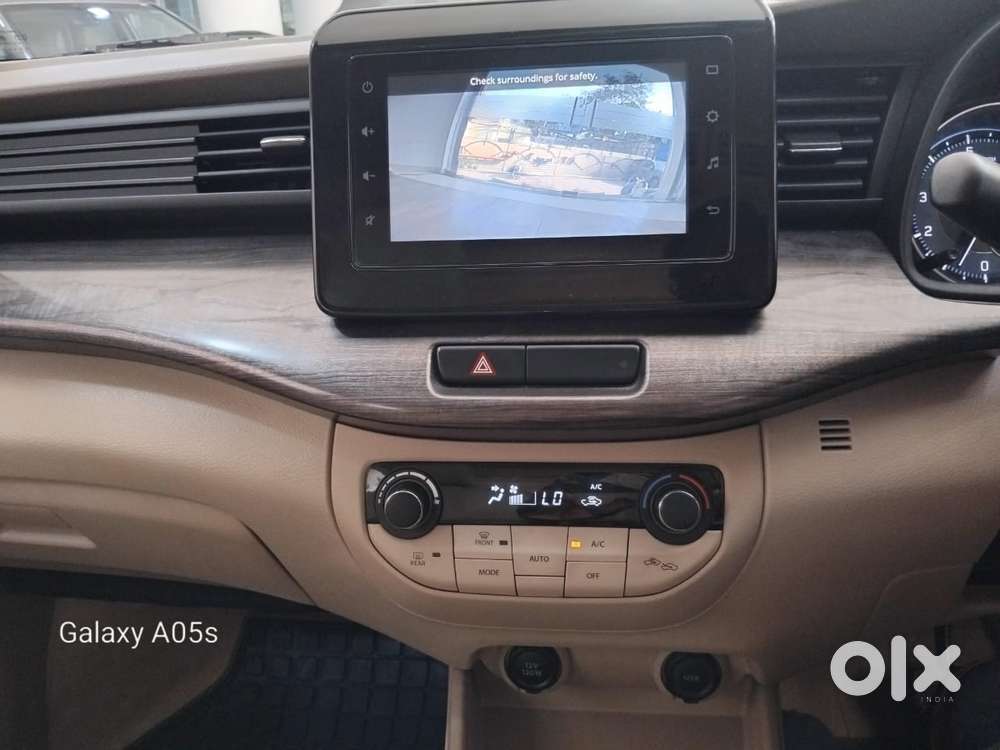 Maruti Suzuki Ertiga 2018-2022 1.4 Zxi At, 2022, Petrol