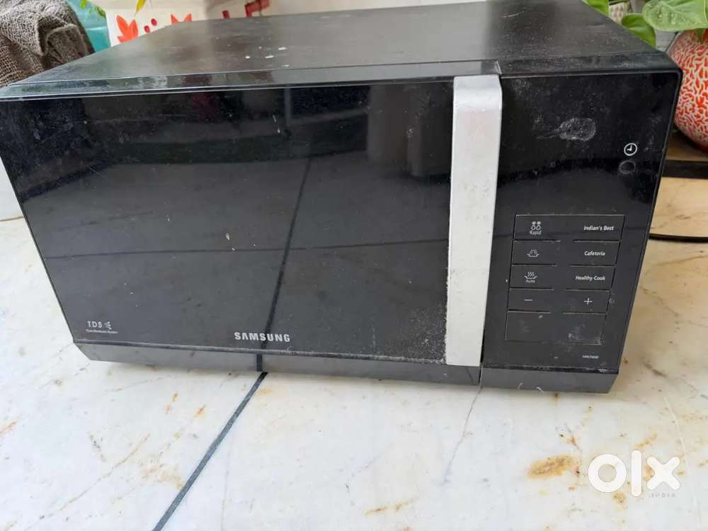 Sale samsung microwave new condition