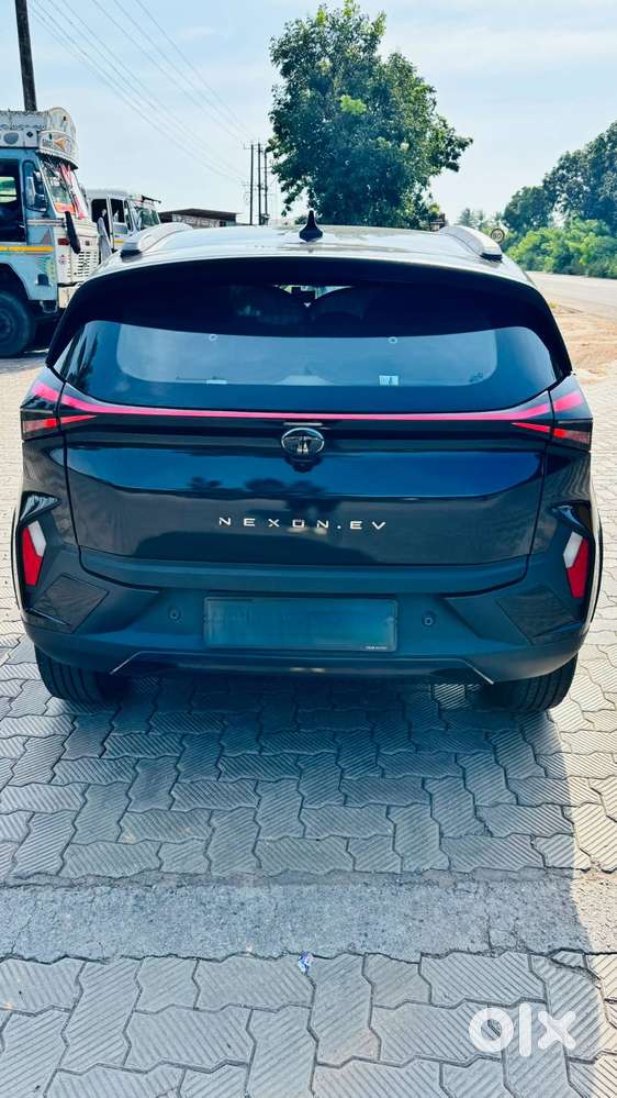 2024 Electric Variant Empowered+ Lr