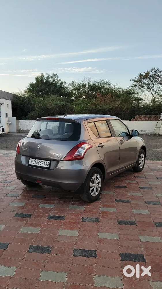 Swift Tukdo Vxi  2017 Pure Petrol