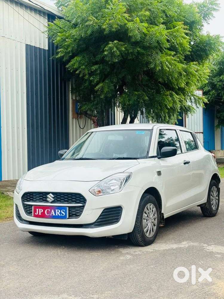 Maruti Suzuki Swift Lxi Option, 2023, Petrol