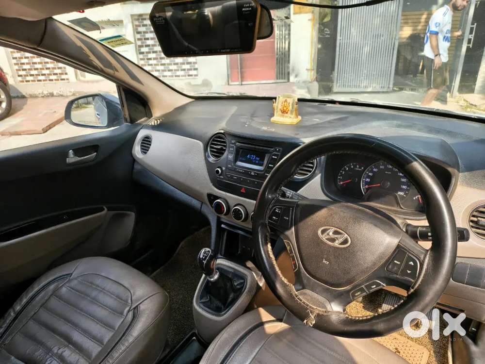 Hyundai Xcent 2015