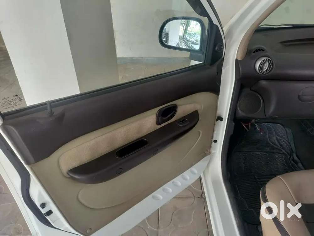 Hyundai Santro Xing 2010 Lpg 80000 Km Driven