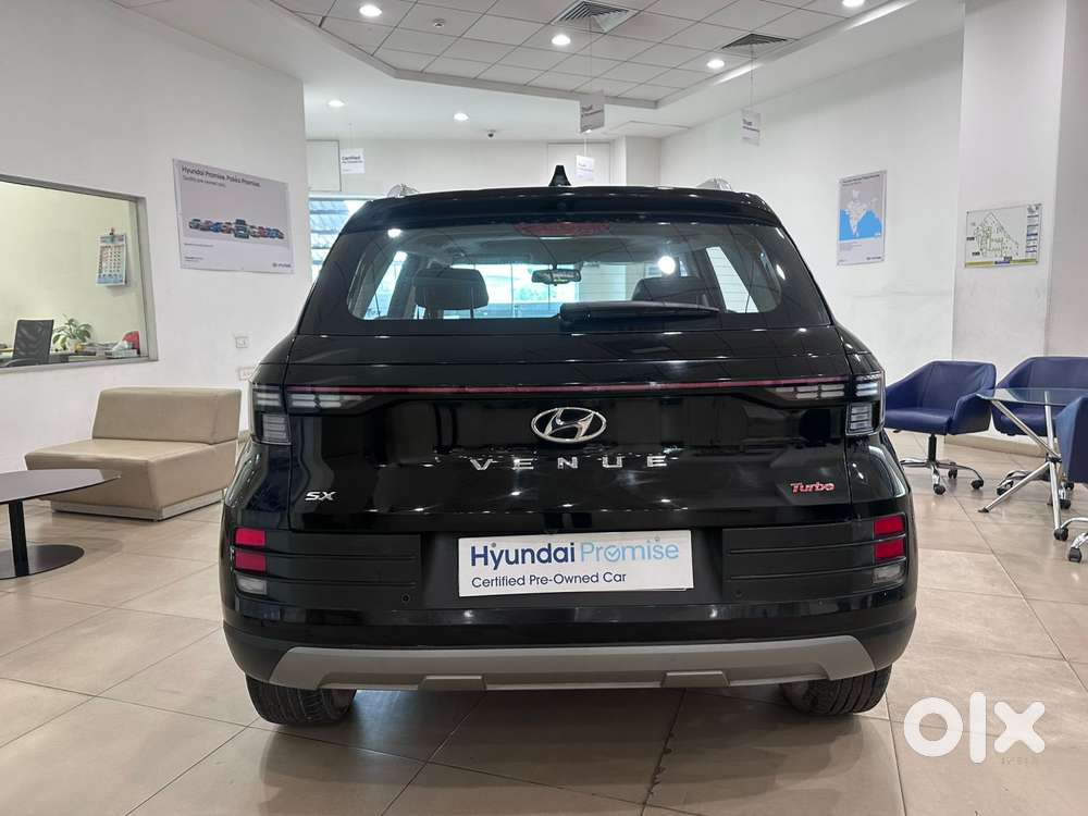 Hyundai Venue 1.0 Sx (o) Turbo Dct, 2023, Petrol
