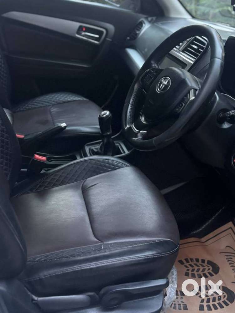 Toyota Urban Cruiser 1.5 Premium Grade Dual Tone Mt, 2022, Petrol