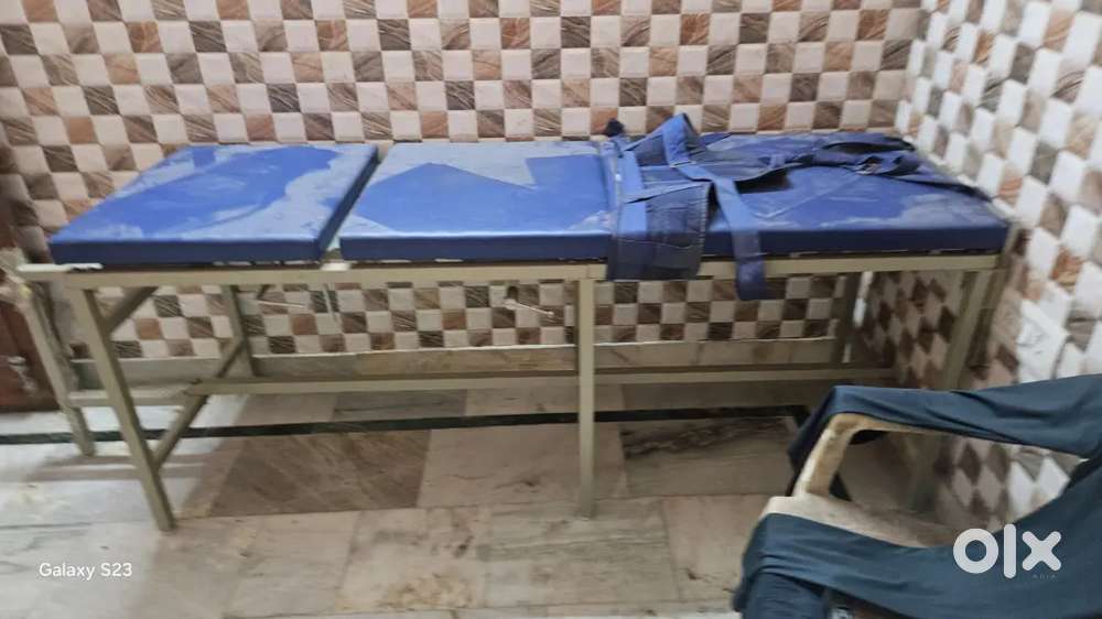 Physiotherapy machine