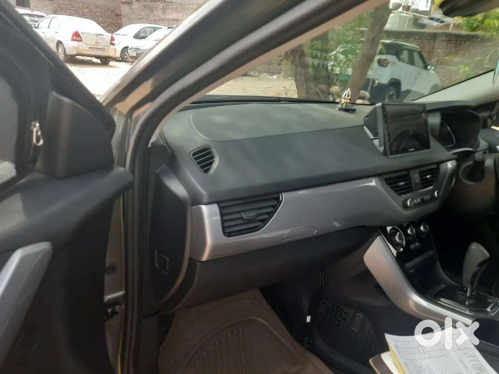 2023 Automatic Sunroof Nexon