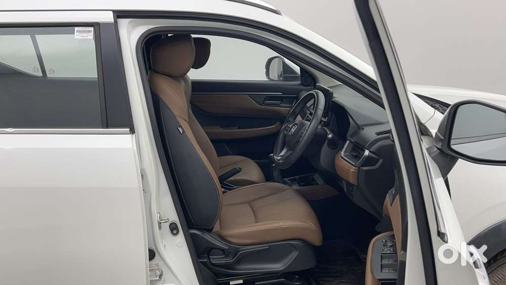 Honda Elevate Zx Mt, 2024, Petrol