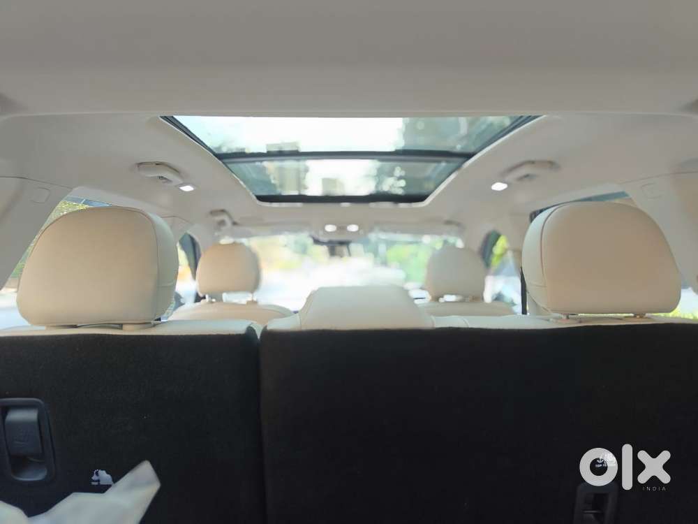 Mahindra Xuv700 2.2 Ax 7 Diesel At Luxury Pack Str, 2023, Diesel