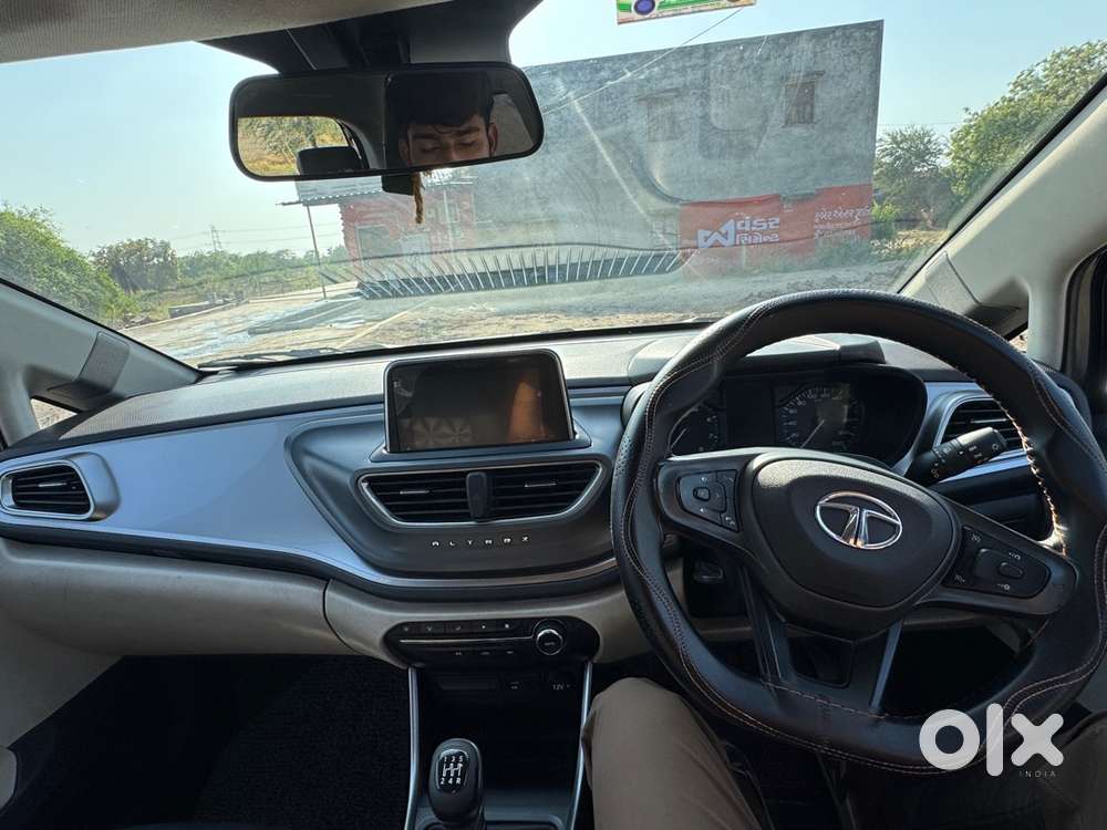 Tata Altroz 2021 Petrol Well Maintained
