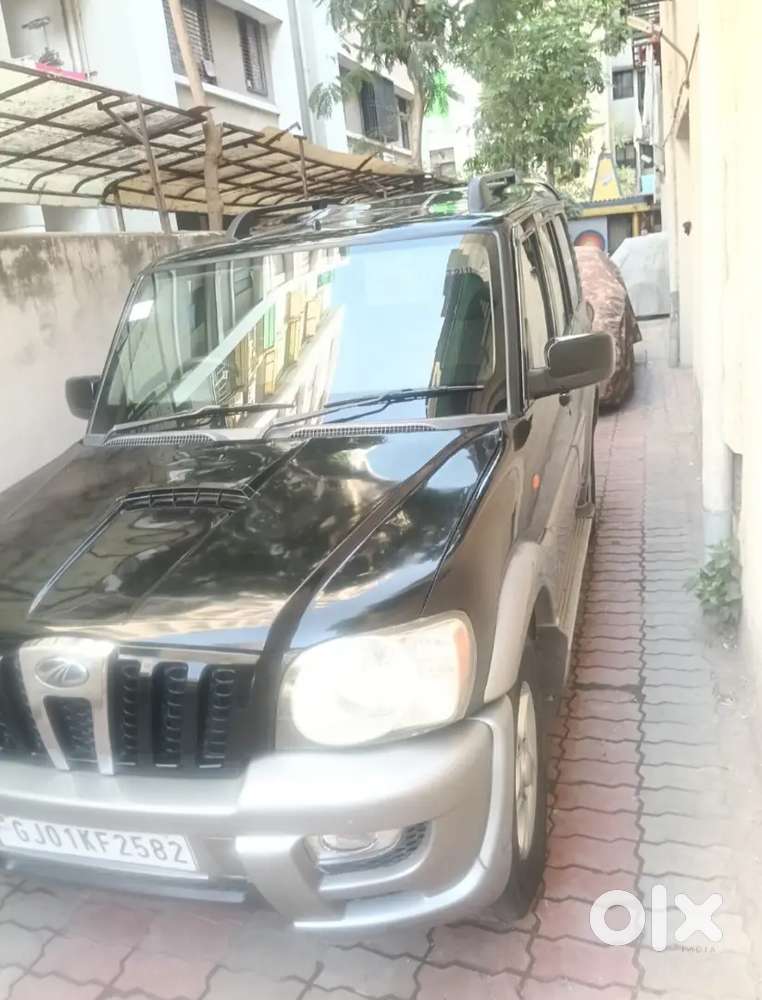 Mahindra Scorpio Classic 2010