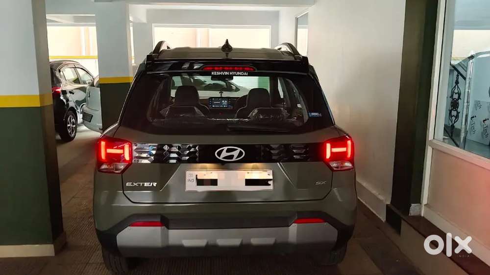 Doctor-driven 2023 Hyundai Exter Automatic  Top Variant  Ranger Khak
