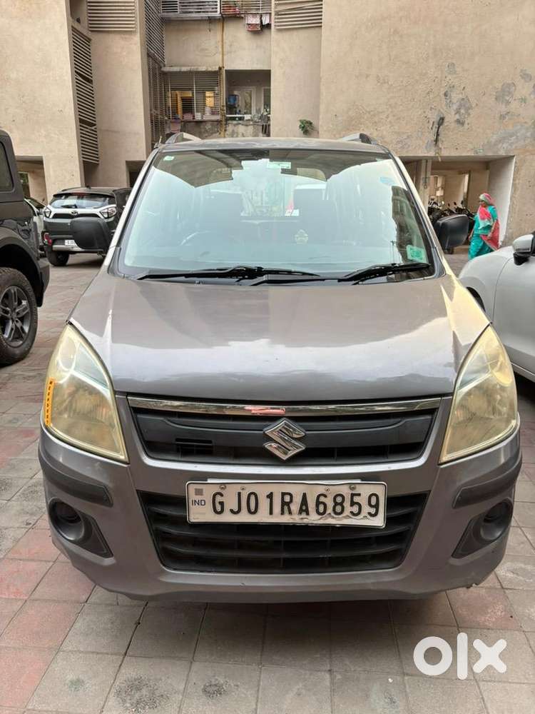 Maruti Suzuki Wagon R 2013 Petrol Well Maintained